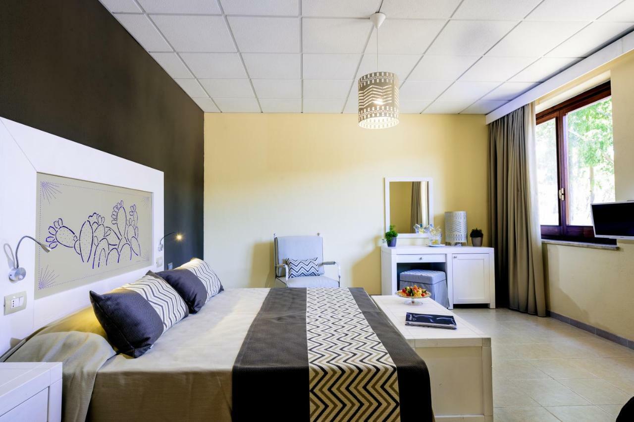 Hotel Lido Beach Phg Oristano Esterno foto